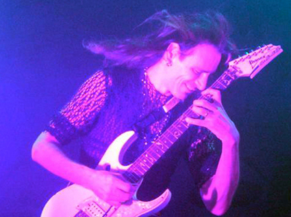 stevevai.it - Steve Vai - Newcastle - Real Illusions Reflections Tour