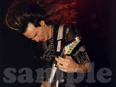 Steve Vai Vienna Alive in an ultra World Tour