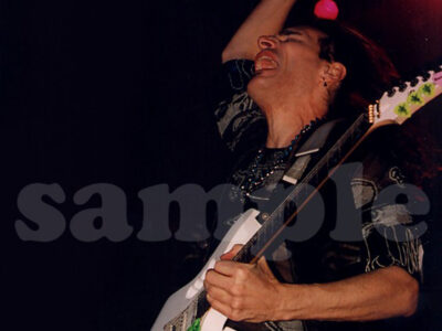 Steve Vai Vienna Alive in an ultra World Tour