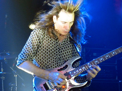 stevevai.it - steve vai stoccarda real illusions reflections tour