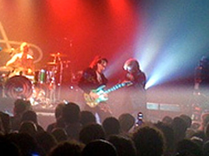 stevevai.it - Steve Vai new york sound theories tour