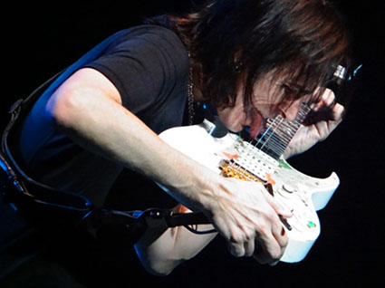 stevevai.it - steve vai roma the story of light tour