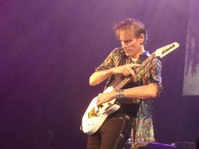 Steve Vai